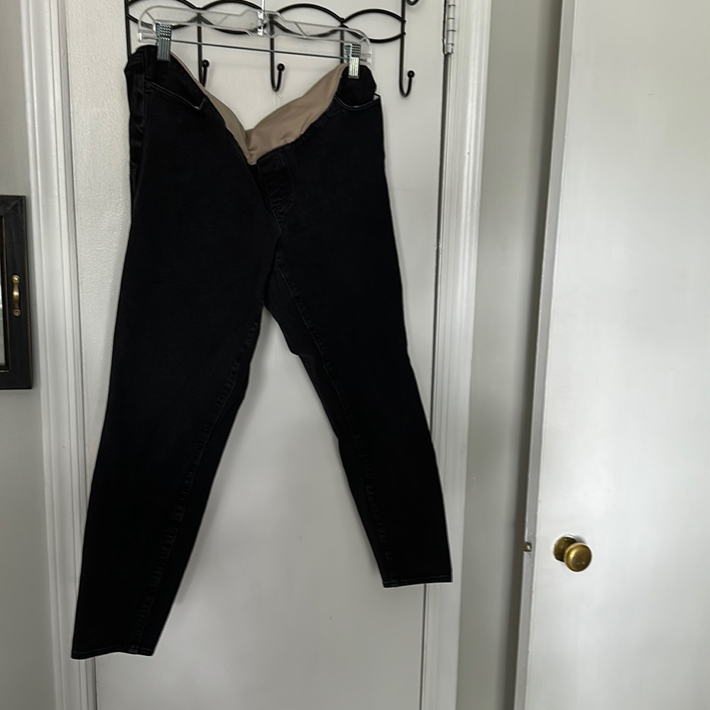 Maternity skinny jeans black